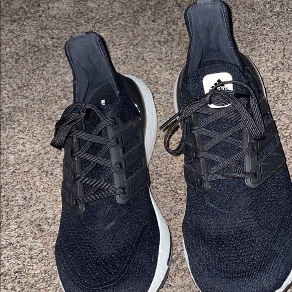 All Black Ultraboost 21